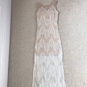 Lace maxi dress